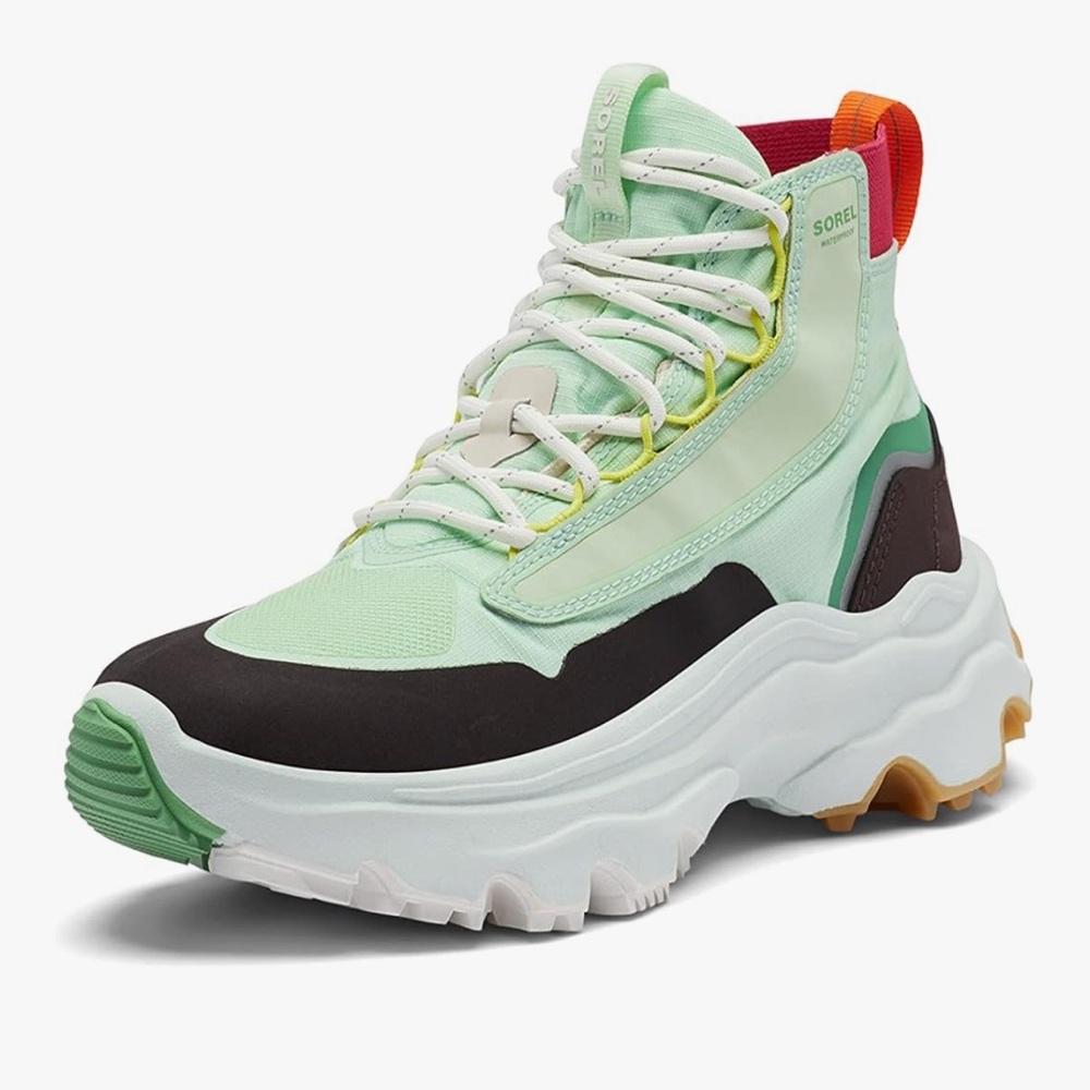 Sorel Women's Kinetic Breakthru Venture Mid Waterproof Shoe